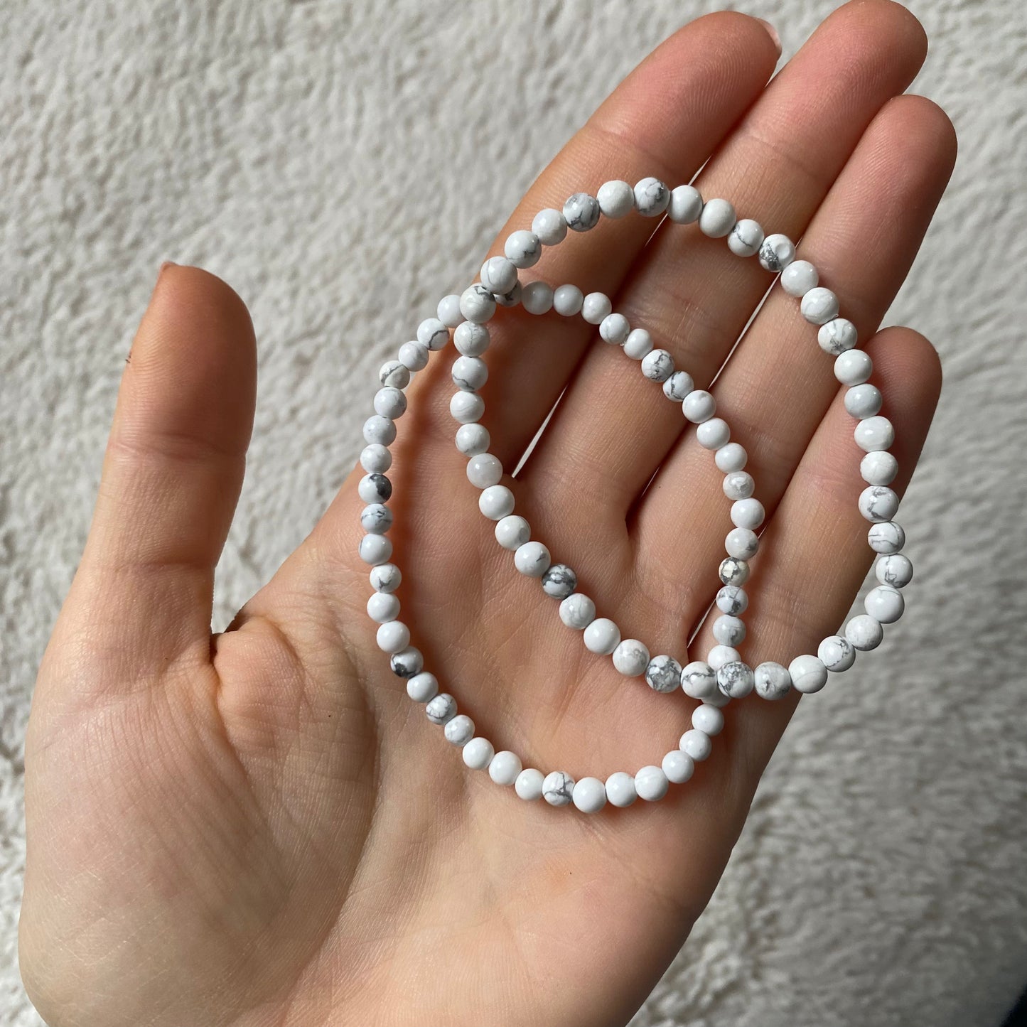 Magnesit Edelstein Armband 4mm