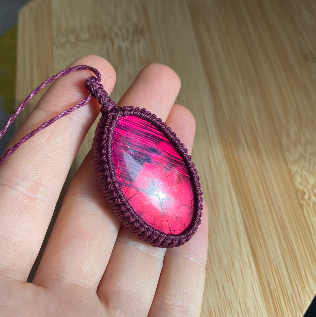 Pink Labradorit Makramee Kette