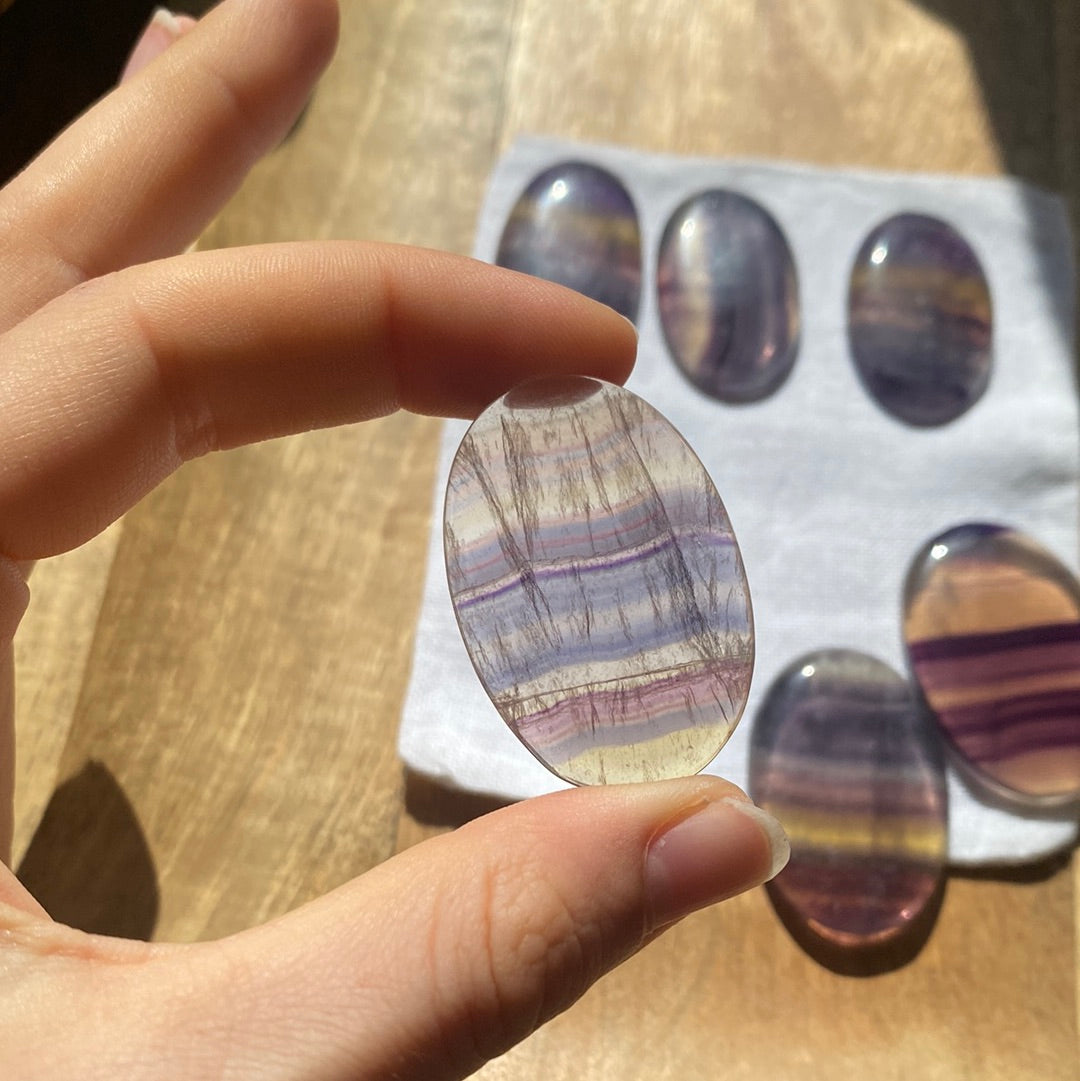 Fluorit Cabochon AA