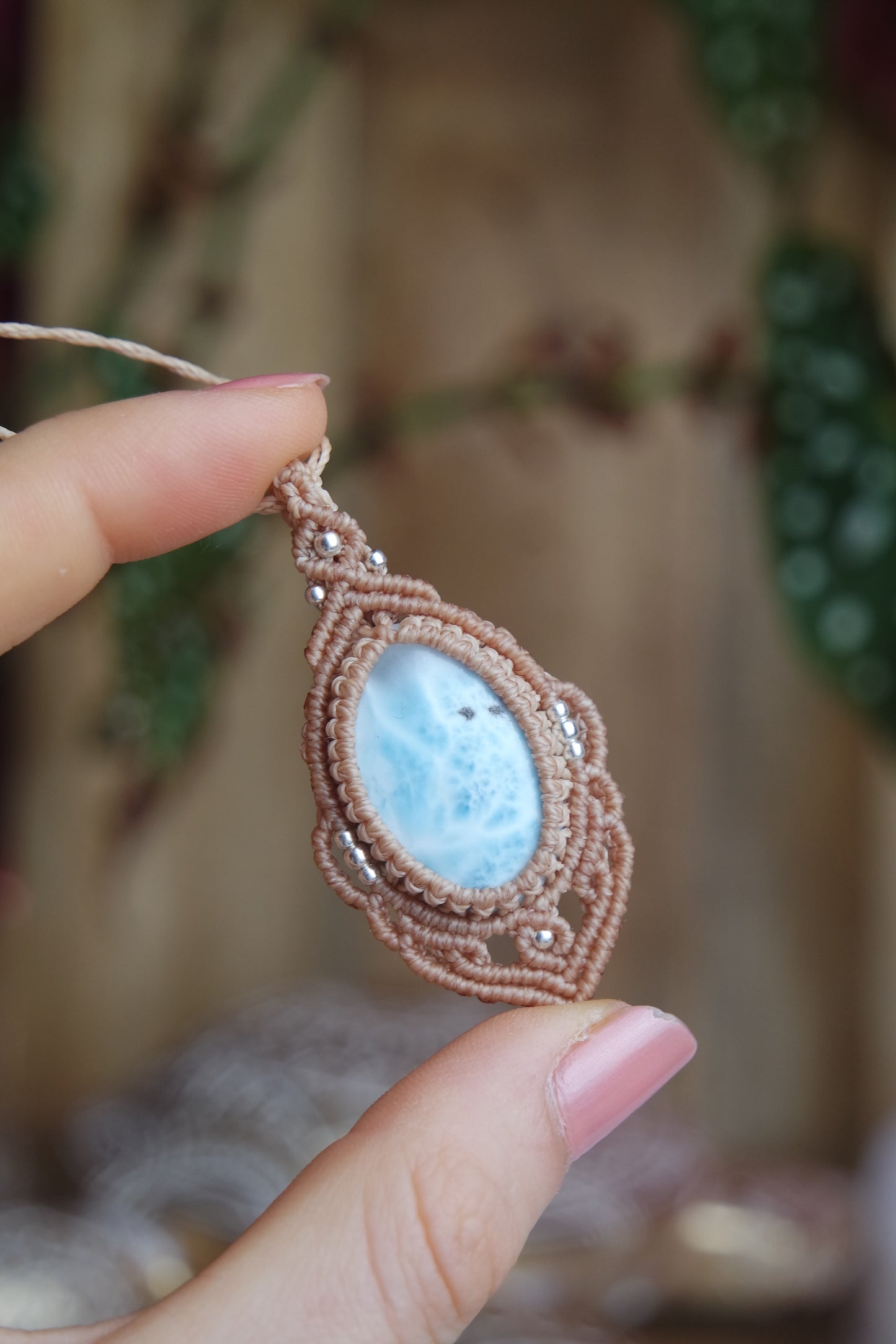 Larimar Makramee Kette