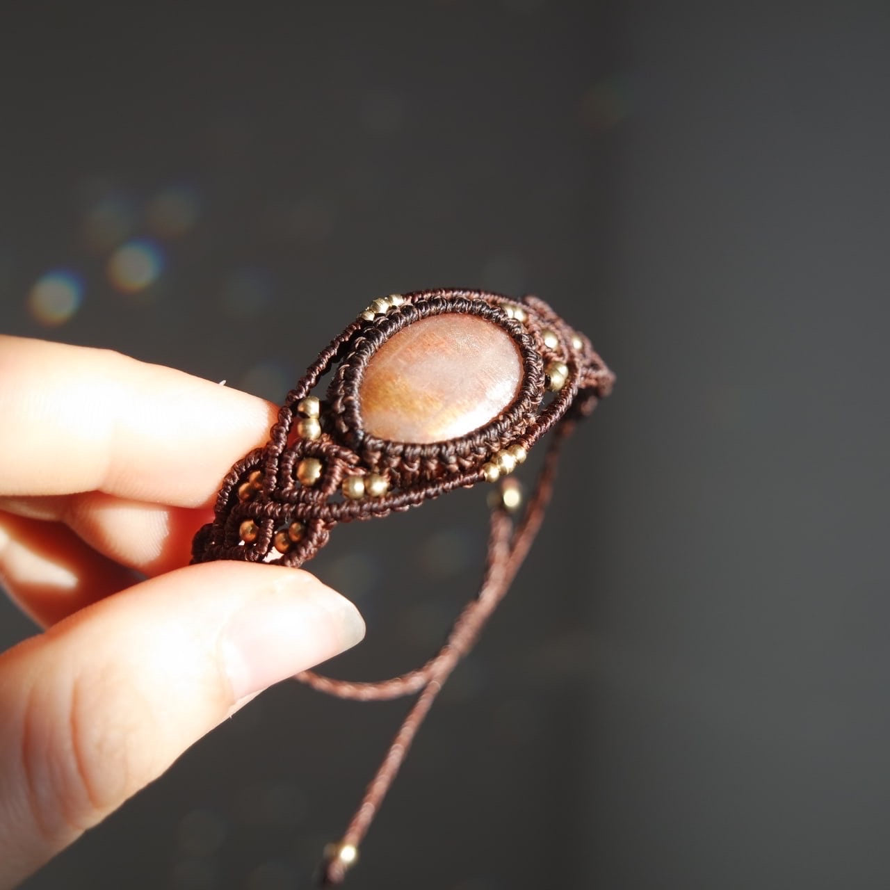 Sonnenstein Makramee Armband