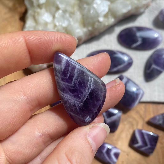 Amethyst Quarz Cabochon ~ 10AJ