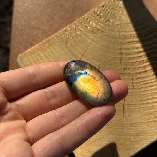 Labradorit Cabochon ~ 26Xi