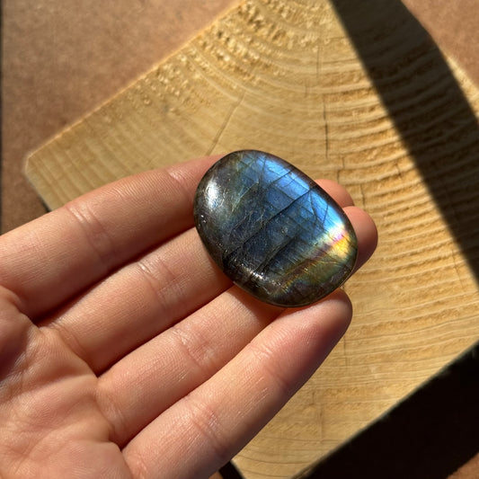 Labradorit Cabochon ~ 26Xj