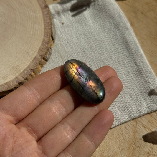 Labradorit Cabochon ~ 19B