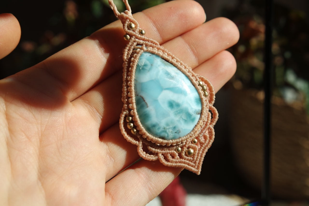 Larimar Makramee Kette