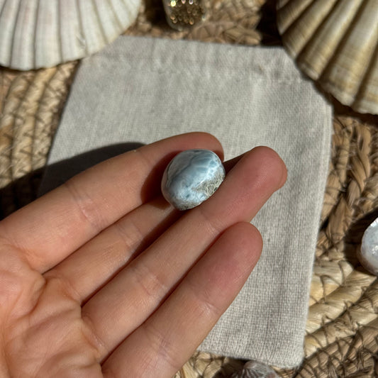 Larimar Cabochon ~ BE35