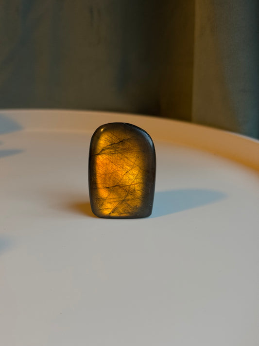 Labradorit freiform ~ G16