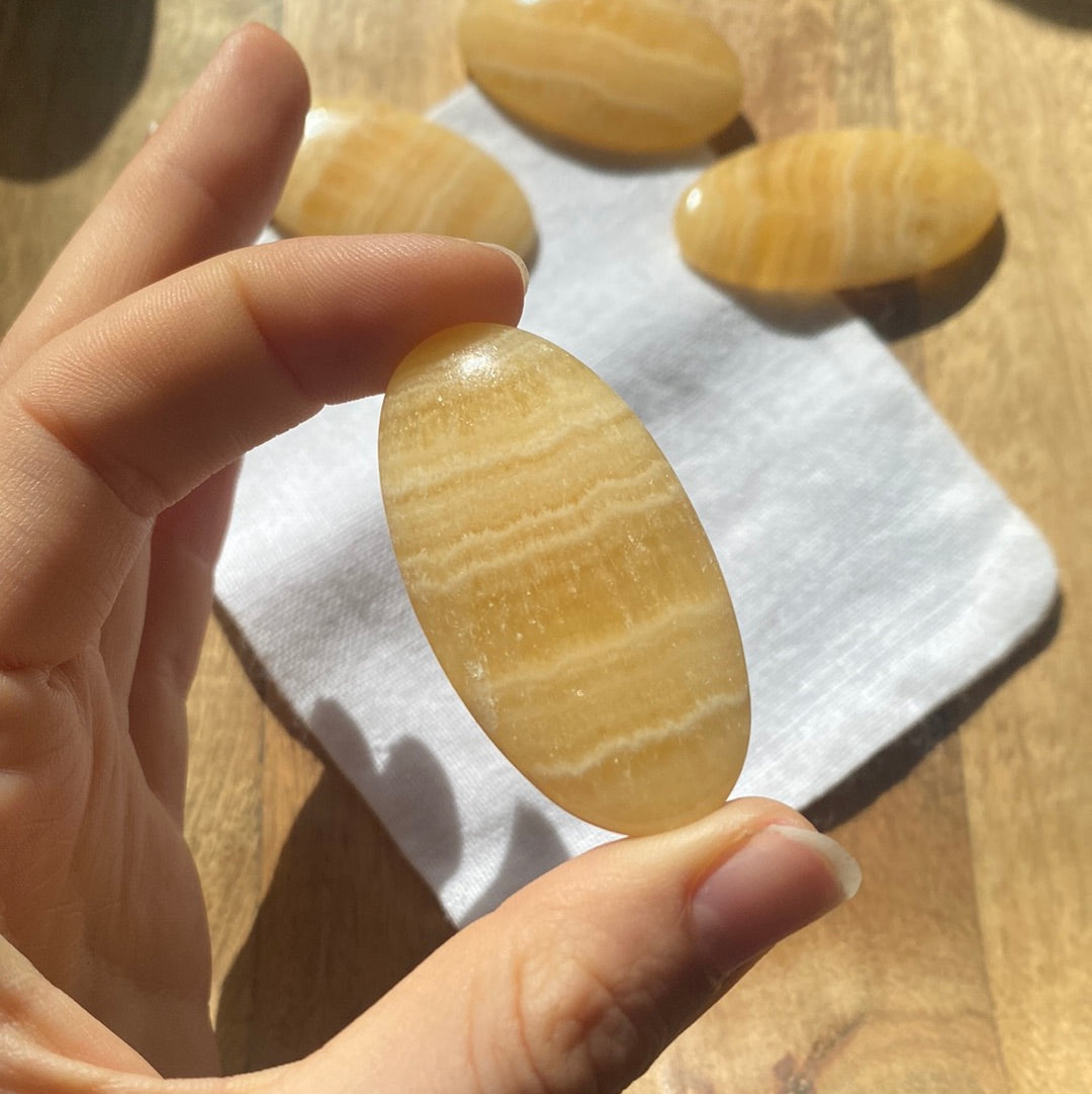 Honig calcit Cabochon ~ 16AF