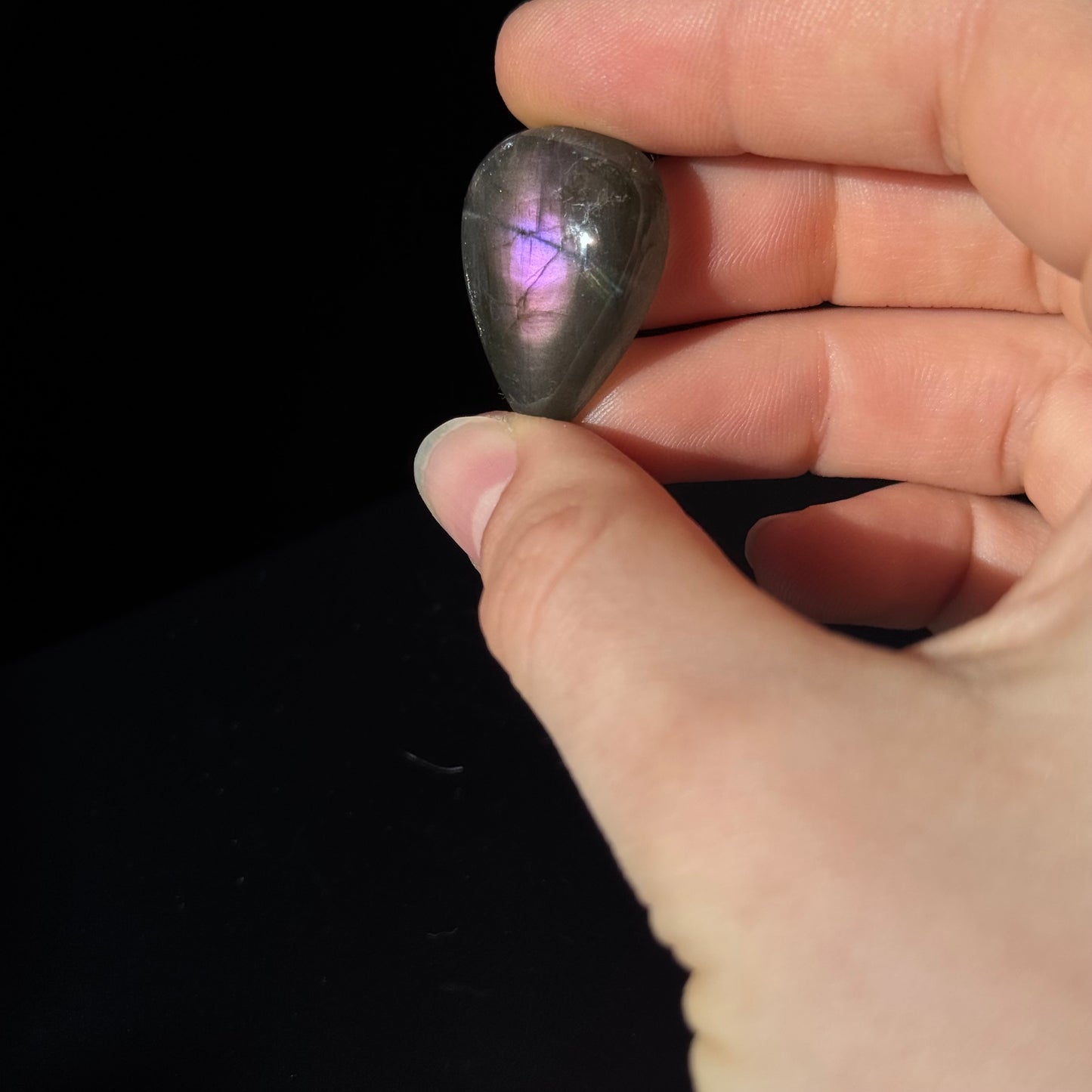 Lila Labradorit Cabochon ~ 14ZW