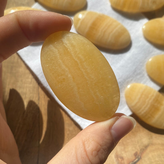 Honig calcit Cabochon ~ AA19