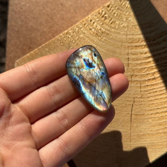 Labradorit Cabochon ~ 26XN