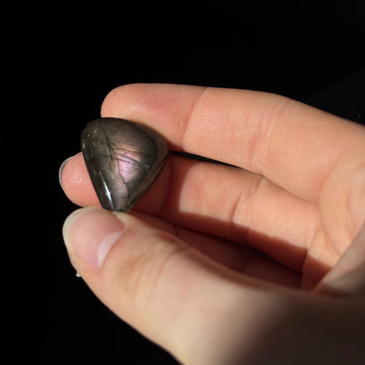 Lila Labradorit Cabochon ~ 14ZG