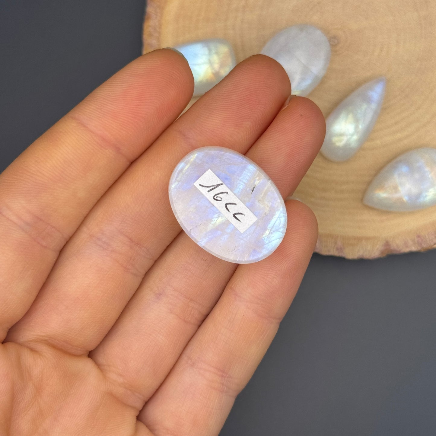 Regenbogen Mondstein /Weißer Labradorit Cabochon