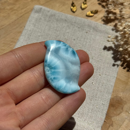 Larimar Cabochon ~ L136