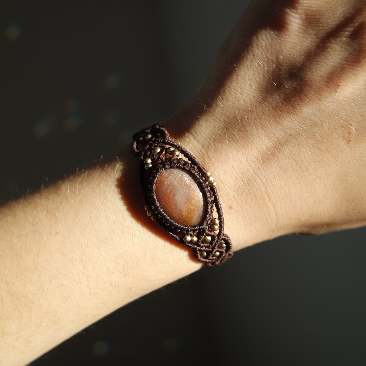 Sonnenstein Makramee Armband
