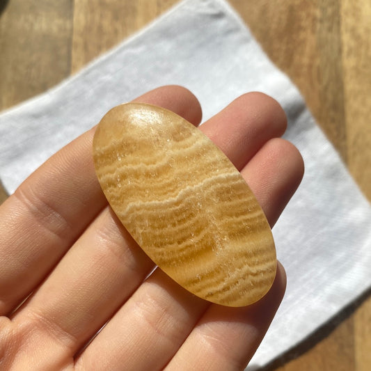 Honig calcit Cabochon ~ 17Ai