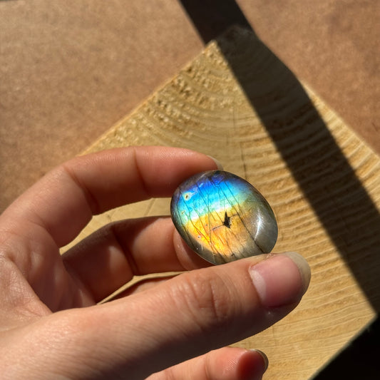 Labradorit Cabochon ~ 26XB