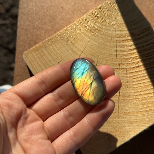 Labradorit Cabochon ~ 26XA