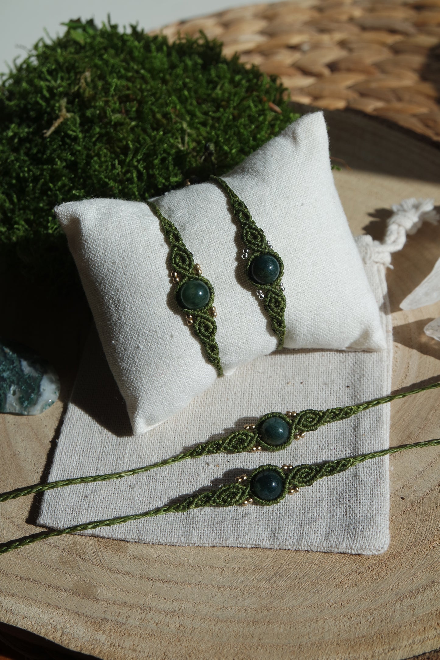 Armband aus Moosachat und 925 Silber im Boho-Stil