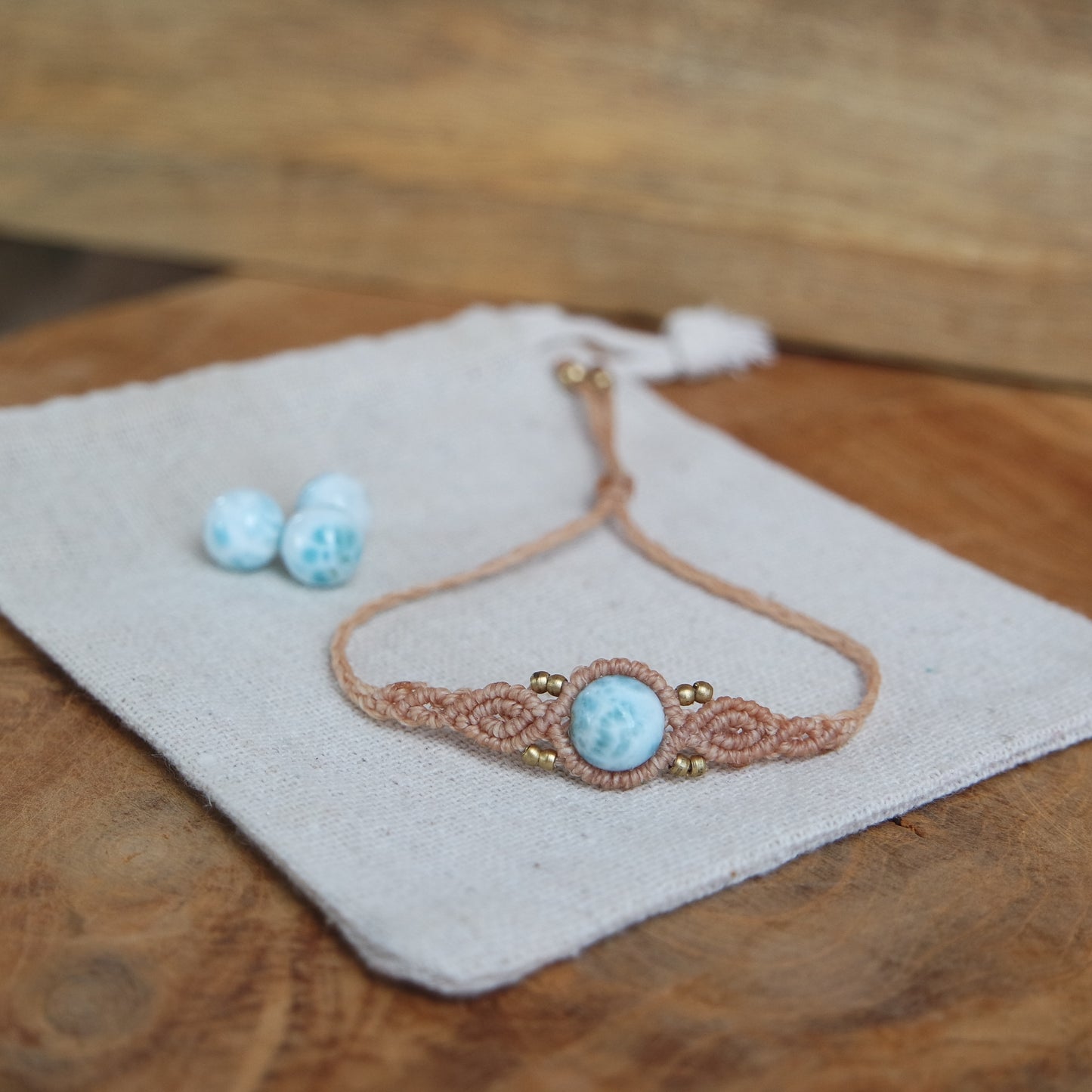 9mm Larimar Makramee Armband