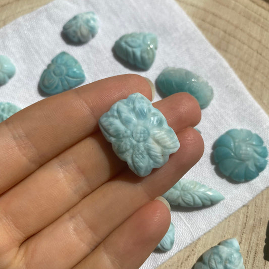 Larimar Schnitzerei Cabochon ~ 35LB