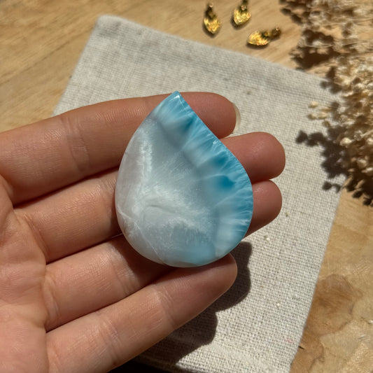 Larimar Cabochon ~ L204