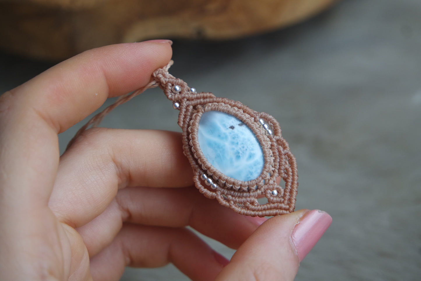 Larimar Makramee Kette