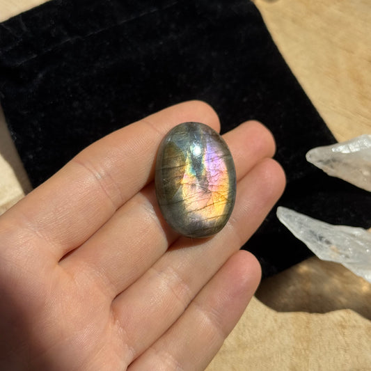 Labradorit Cabochon ~ 19A