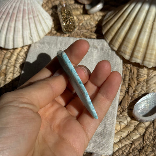 Larimar Cabochon ~ Bi120