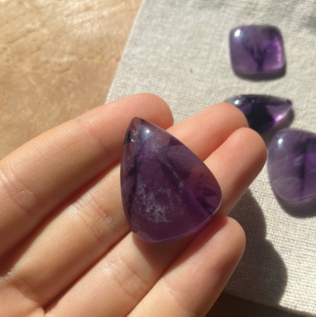 Amethyst Cabochon ~ 12MJ