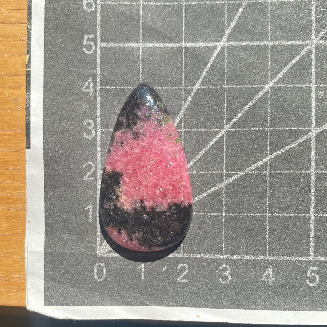 Rhodonit Cabochon ~ 13AP
