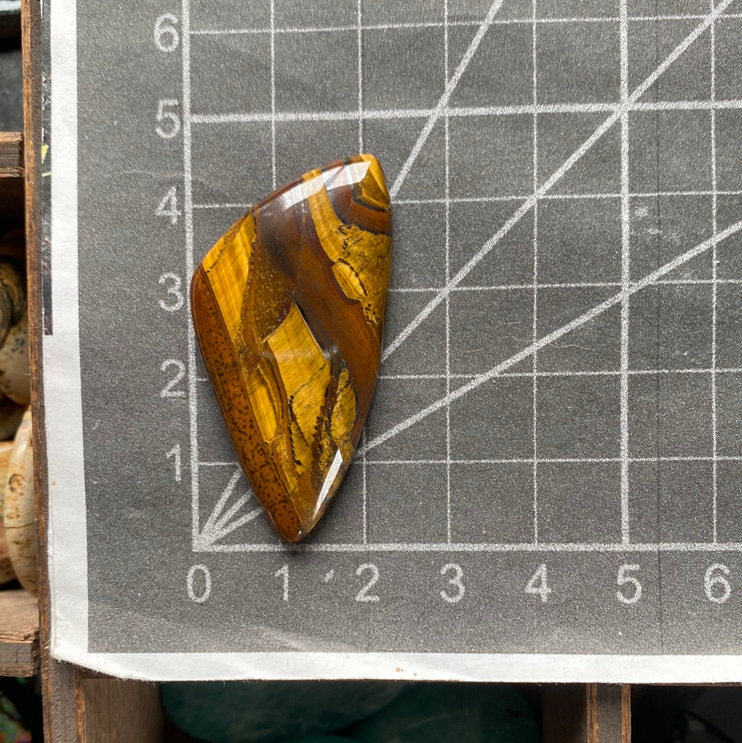 Tigerauge Cabochon ~ TD