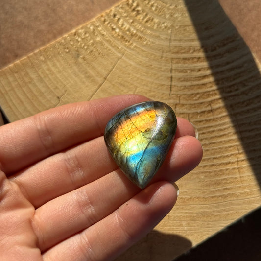 Labradorit Cabochon ~ 26XK