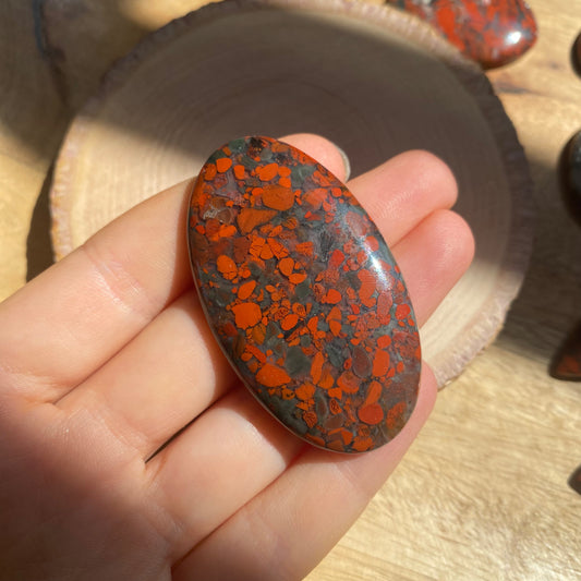 Brekzien Jaspis ~ 20AA