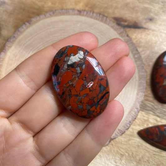 Brekzien Jaspis ~ 10AC