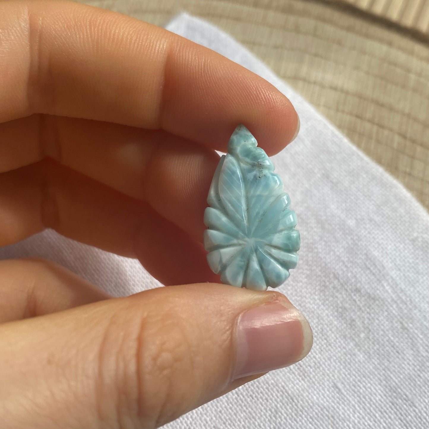 Larimar Schnitzerei Cabochon ~ 18LM