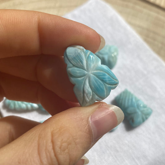 Larimar Schnitzerei Cabochon ~ 26Li