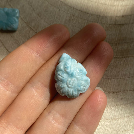 Larimar Schnitzerei Cabochon ~ 27LE