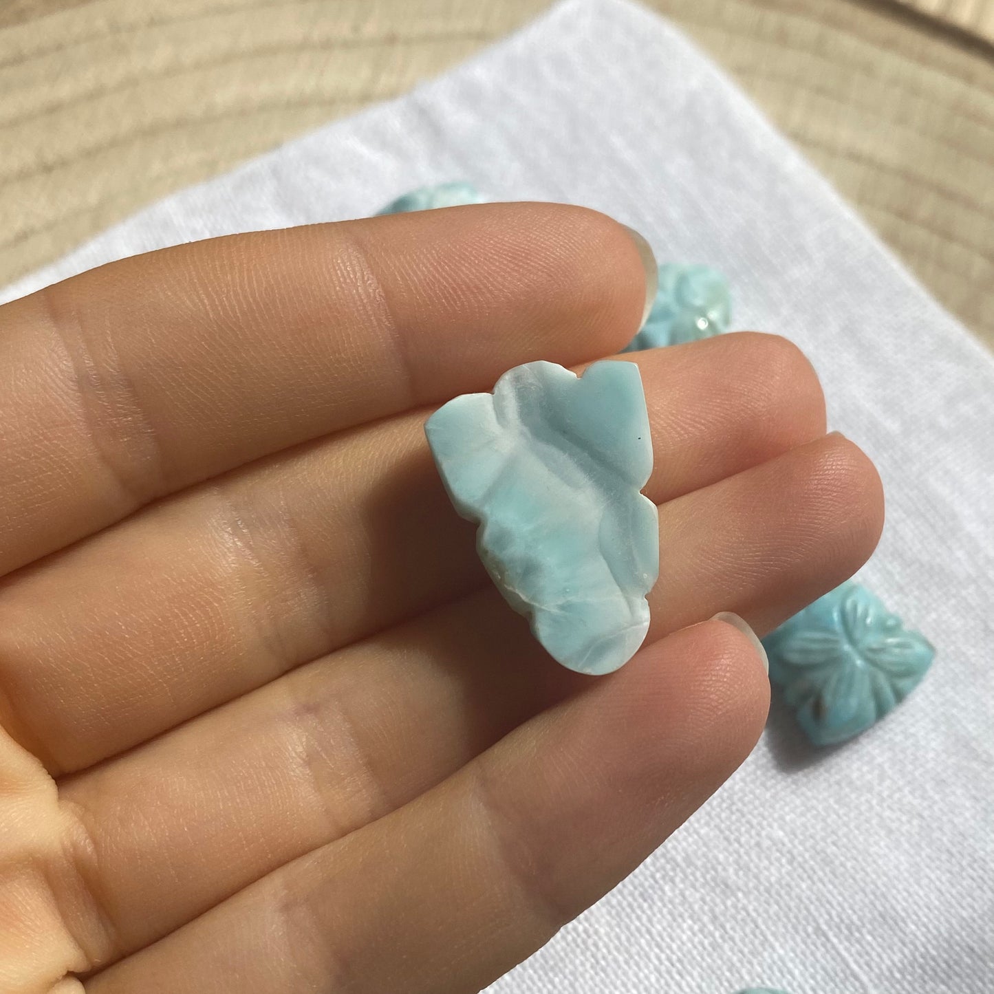 Larimar Schnitzerei Cabochon ~ 26Li