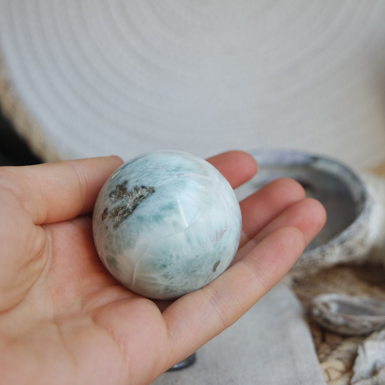 Larimar Kugel ~ VN485