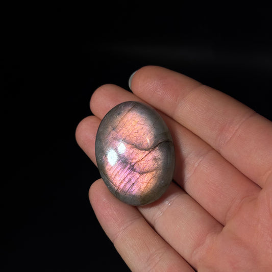 Lila Labradorit Cabochon ~ 31B