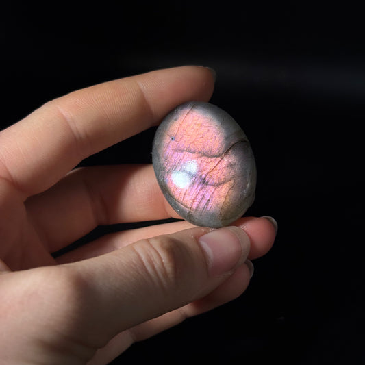 Lila Labradorit Cabochon ~ 31B