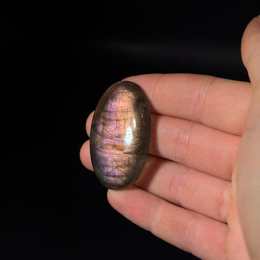 Lila Labradorit Cabochon ~ 31D