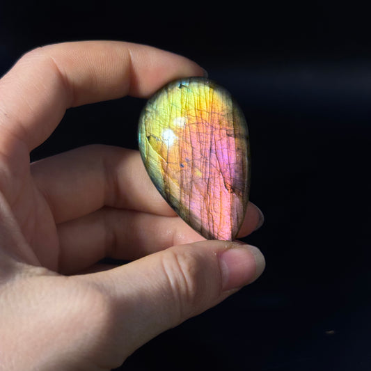 Lila Labradorit Cabochon ~ 46A