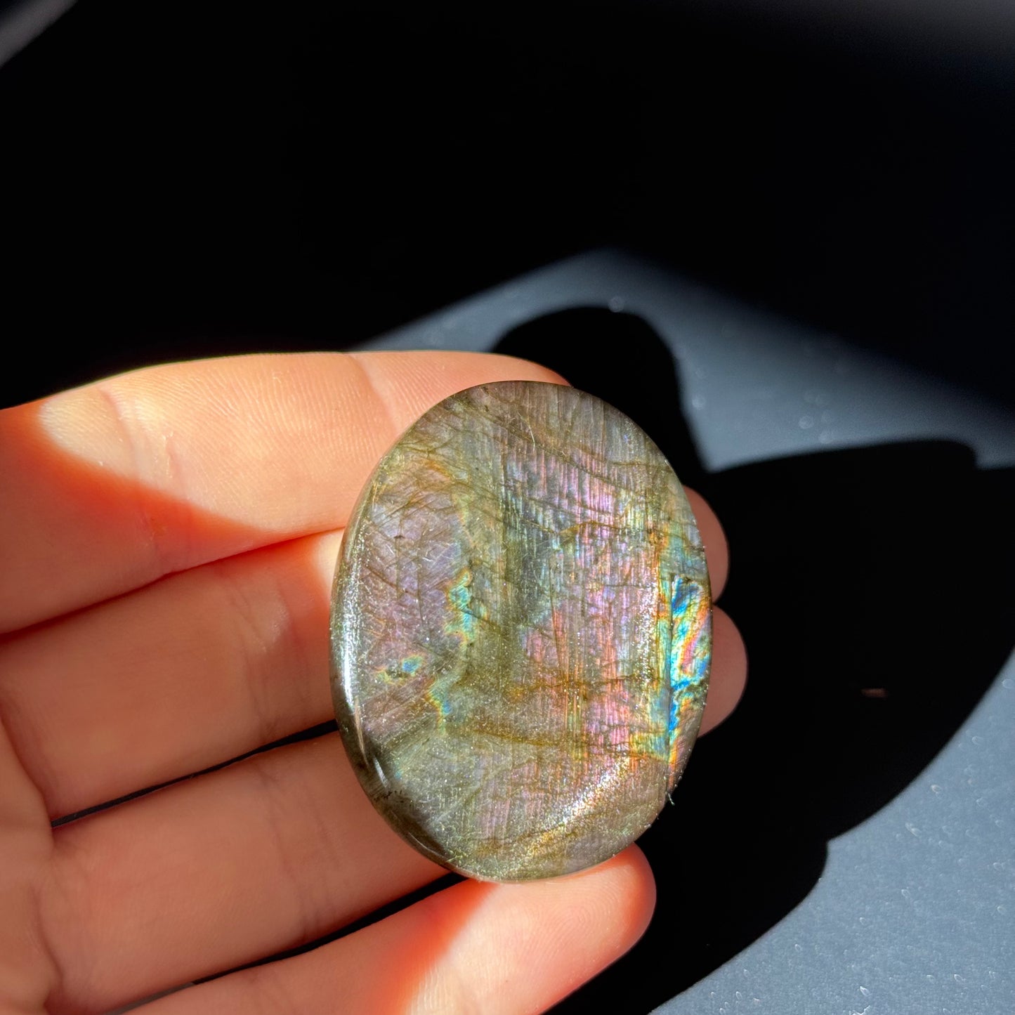Lila Labradorit Cabochon ~ 49A