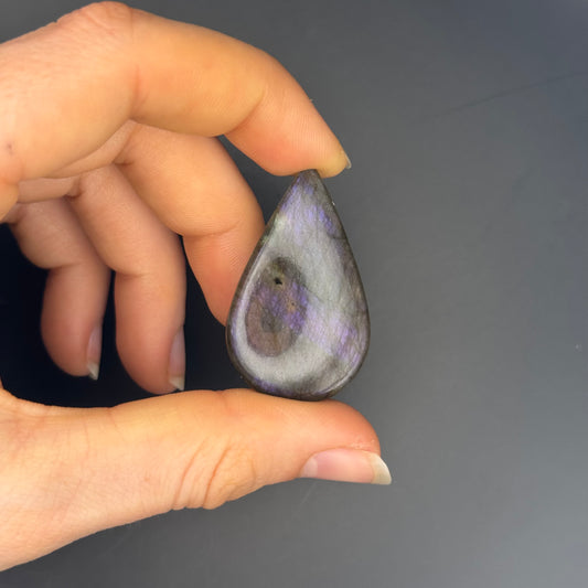 Lila Labradorit Cabochon ~ 18X