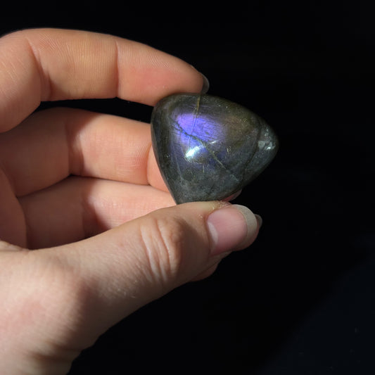 Lila Labradorit Cabochon ~ 29D