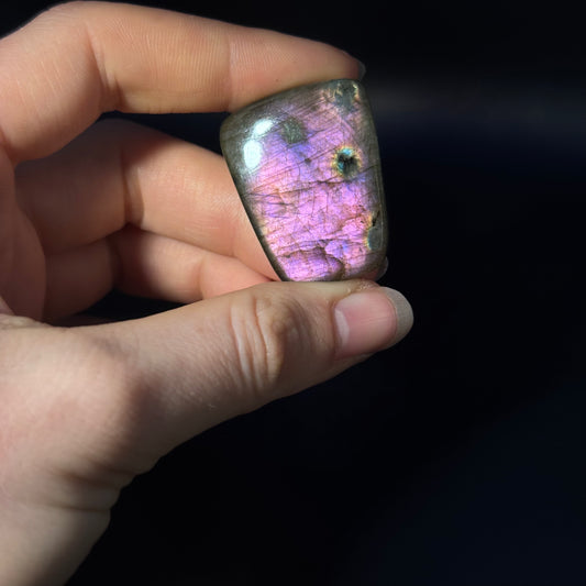 Lila Labradorit Cabochon ~ 29L