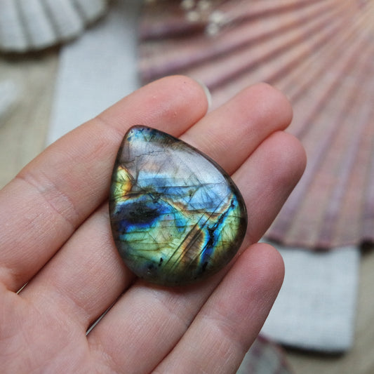 Labradorit Cabochon ~ 22XF